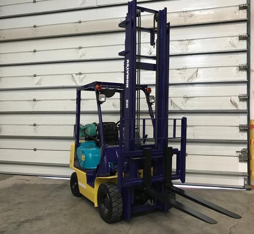 Empilhador Komatsu 1.800kg — imagem 1