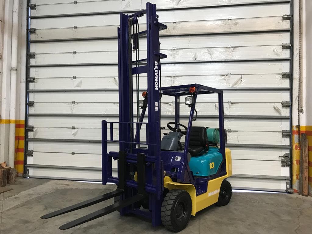 Empilhador Komatsu 1.800kg — imagem 2