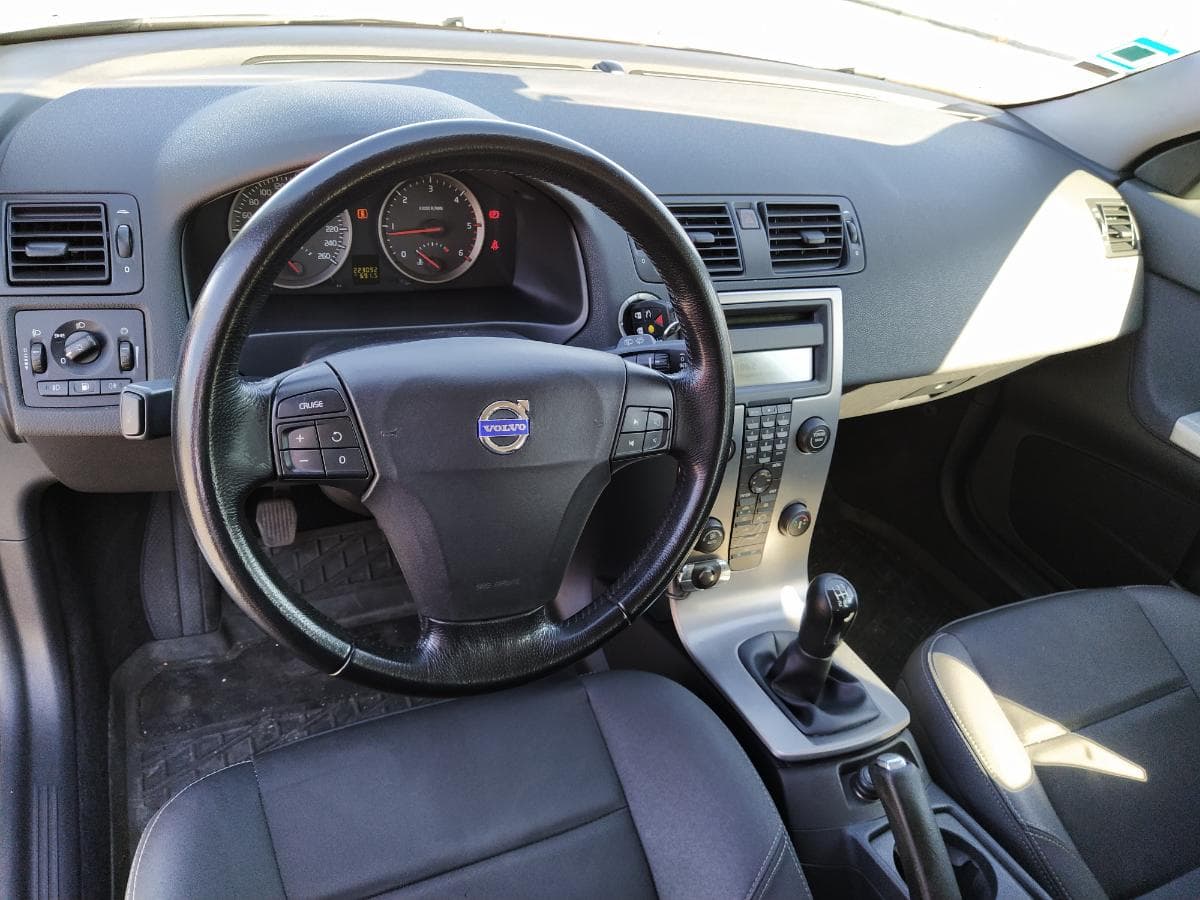 Volvo V50 1.6D · Ano 2006 — imagem 22