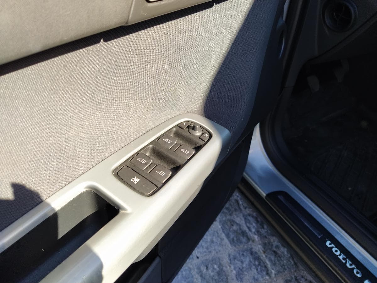 Volvo V50 1.6D · Ano 2006 — imagem 25