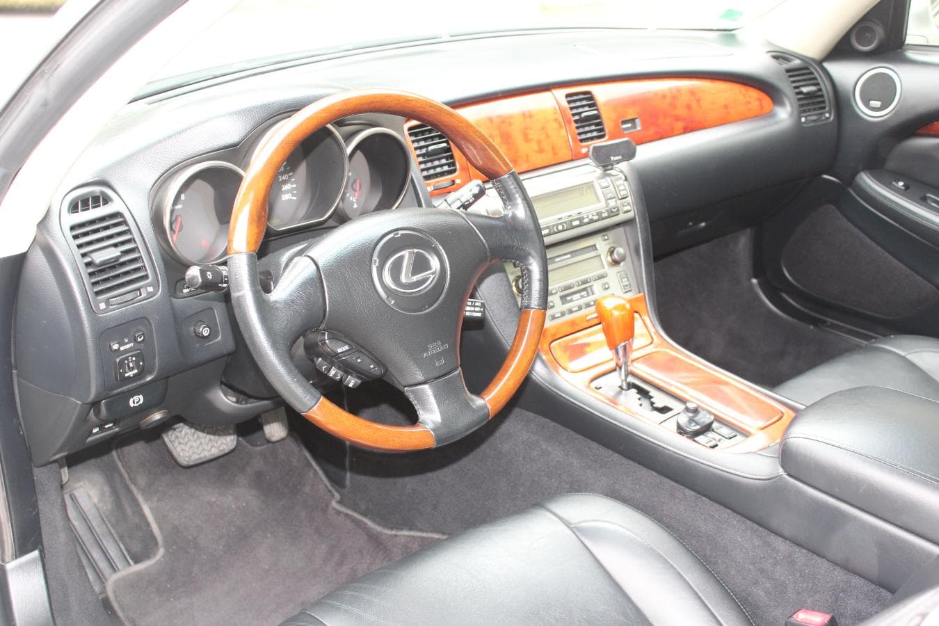 Lexus SC430 Cabrio · Ano 2001 — image 19