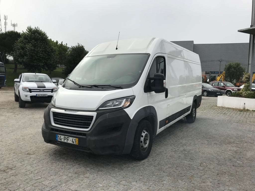 Peugeot Boxer · Ano 2014 — imagem 3