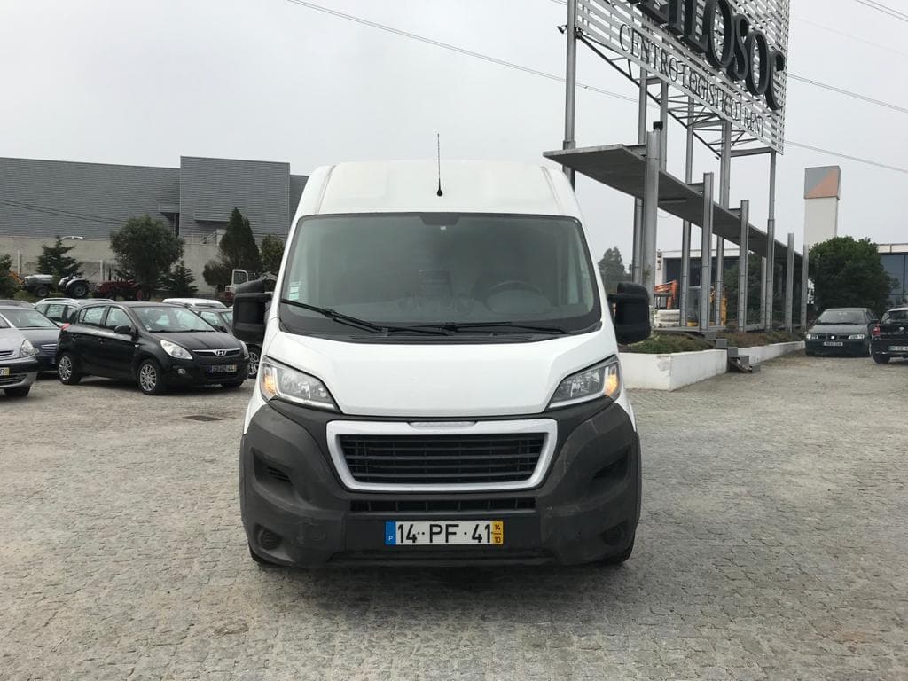 Peugeot Boxer · Ano 2014 — imagem 2