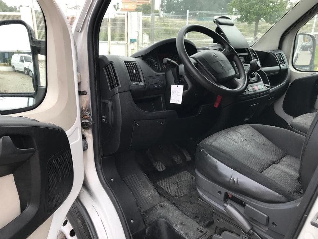 Peugeot Boxer · Ano 2014 — imagem 18