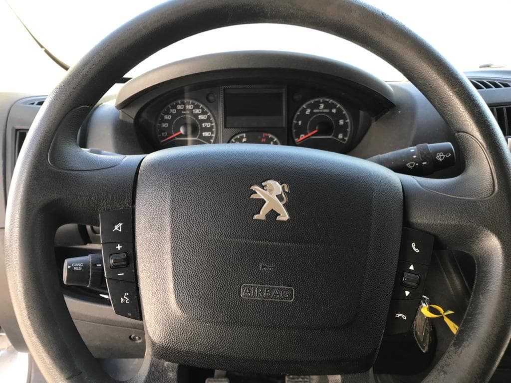 Peugeot Boxer · Ano 2017 — imagem 18