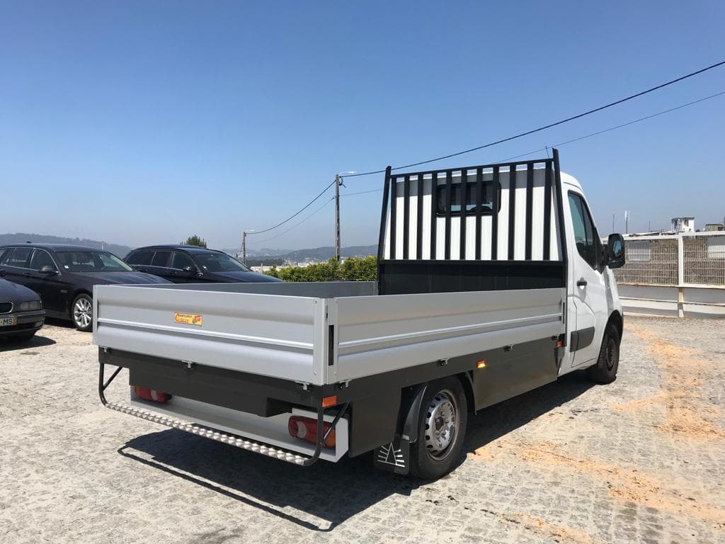 Renault Master · Ano 2013 — imagem 6