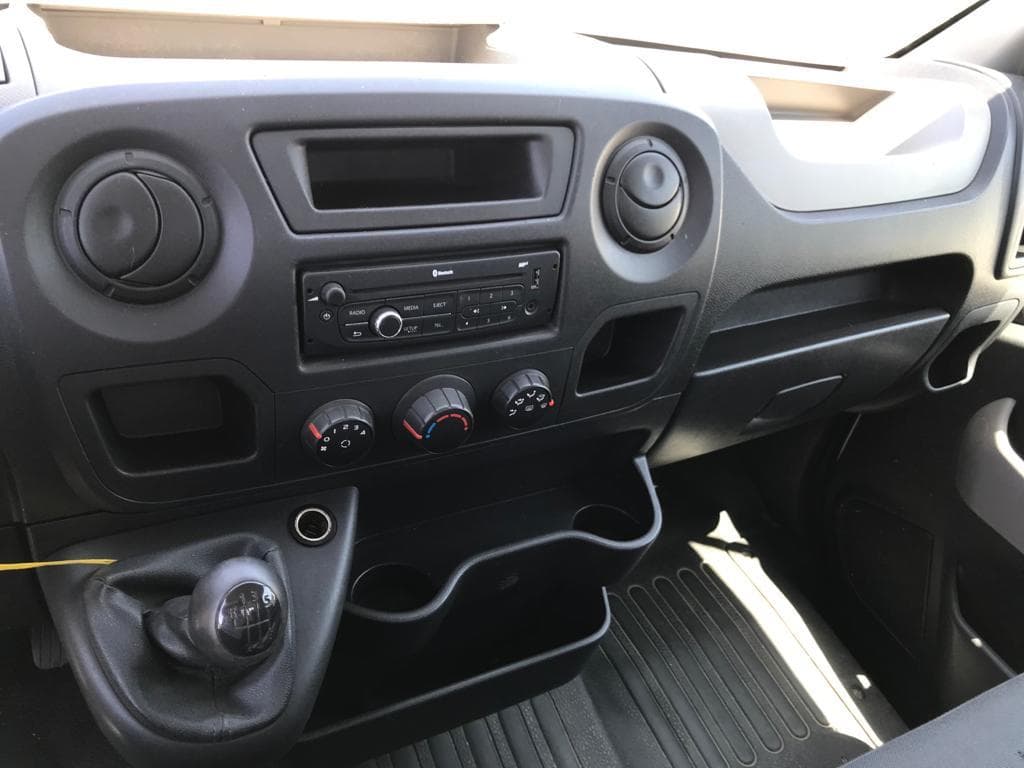 Renault Master · Ano 2013 — imagem 23