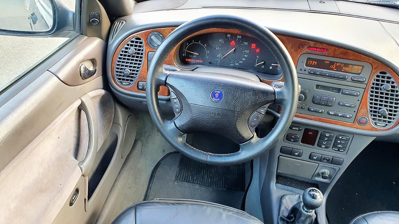 Saab 9-3 Cabrio 2.0CC — imagem 11
