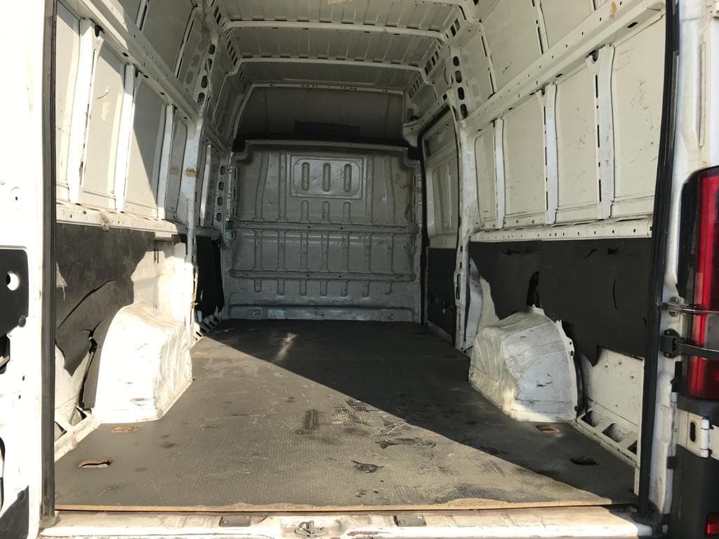 Peugeot Boxer · Ano 2017 — imagem 12