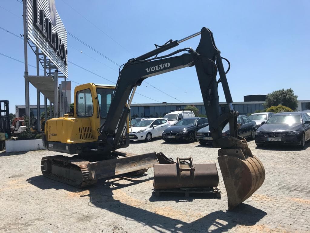 Mini Giratória Volvo EC 55 — imagem 1