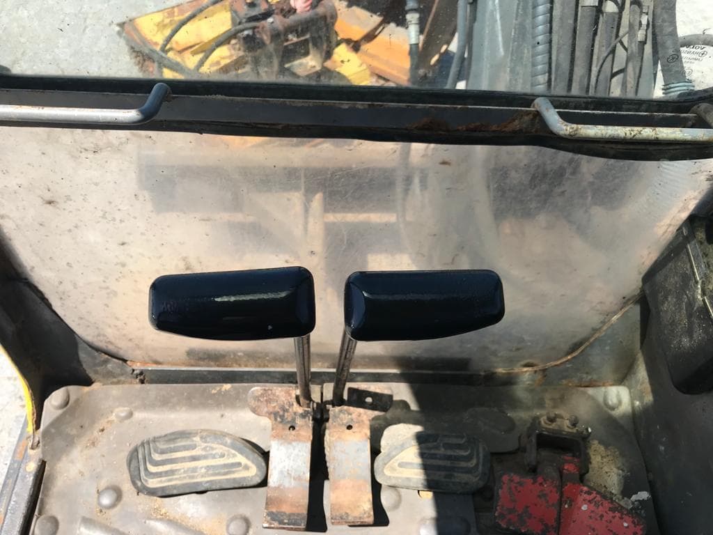 Mini Giratória Volvo EC 55 — imagem 16