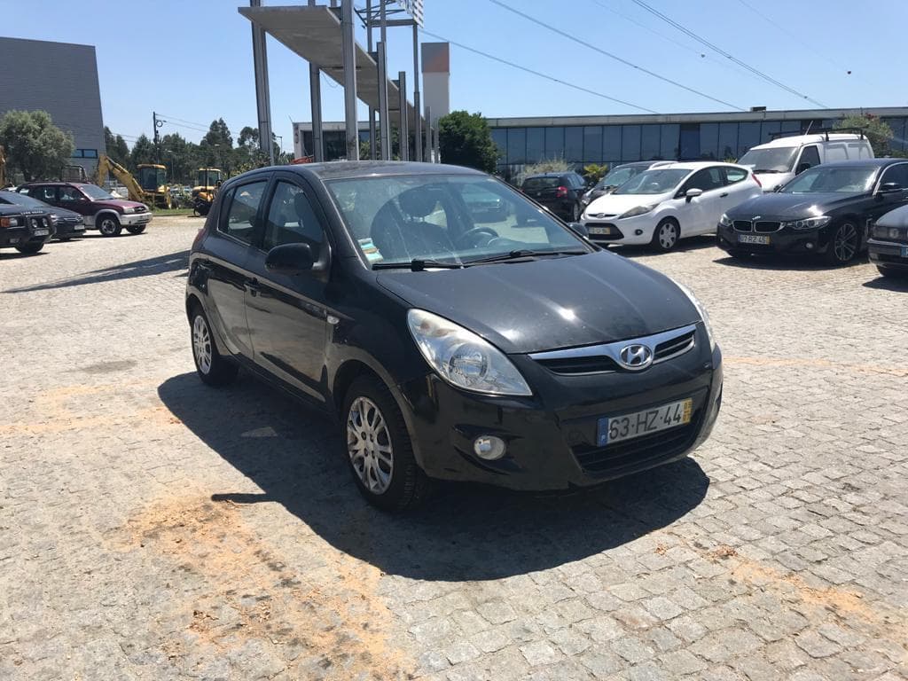 Hyundai i20 1.4 CRDI · Ano 2009 — imagem 1
