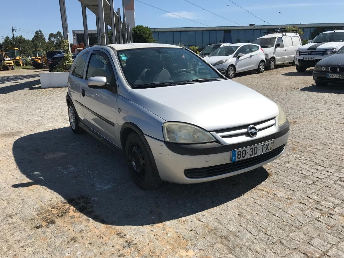 Opel Corsa · Ano 2002 — imagem 1