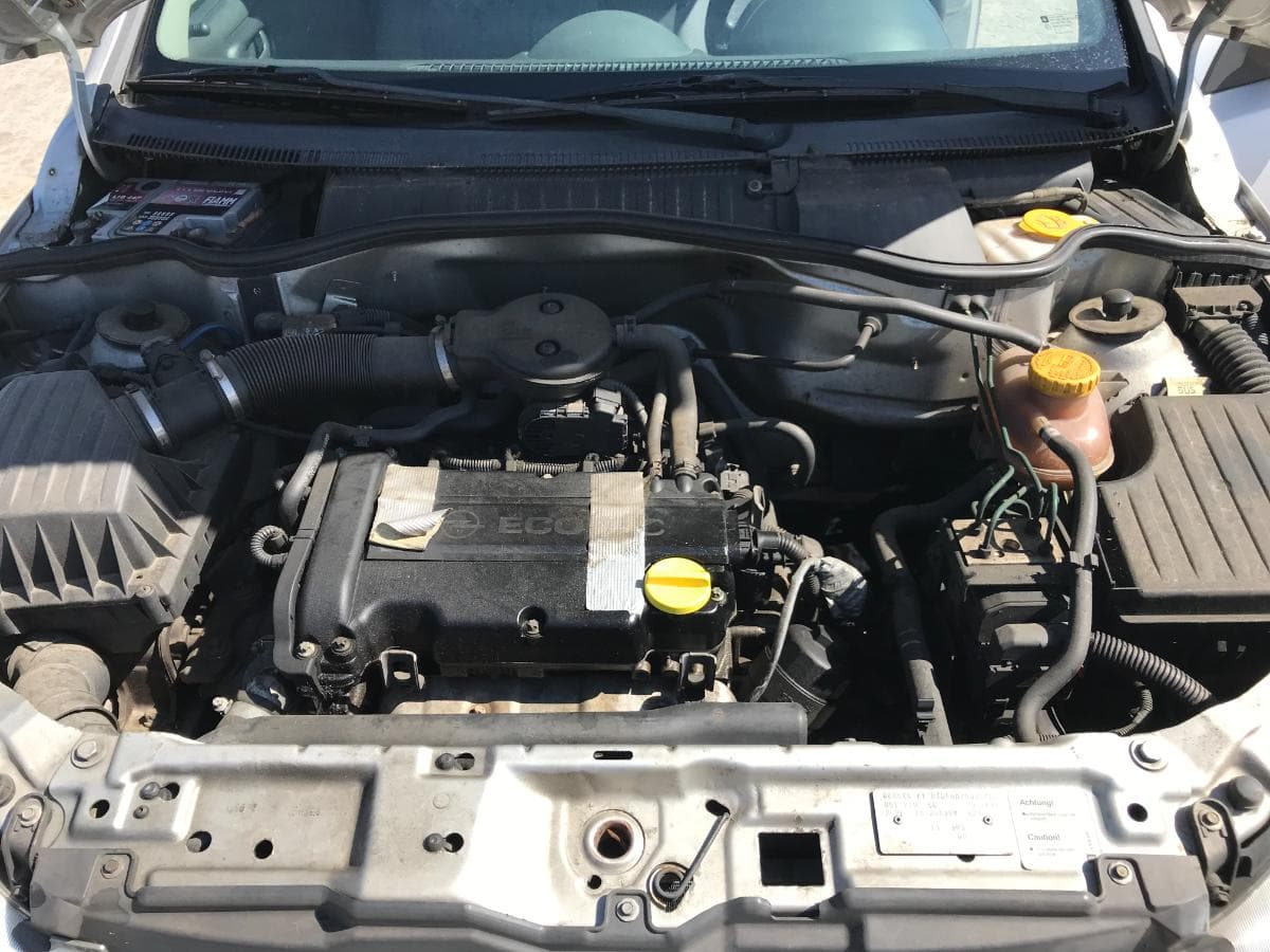 Opel Corsa · Ano 2002 — imagem 11