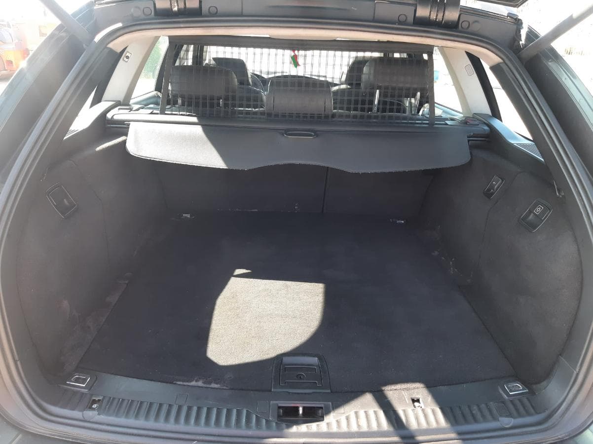 BMW 530D · Ano 2006 — imagem 14