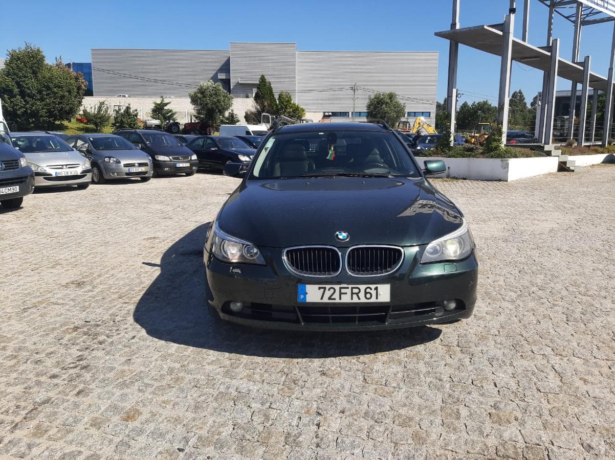 BMW 530D · Ano 2006 — imagem 2