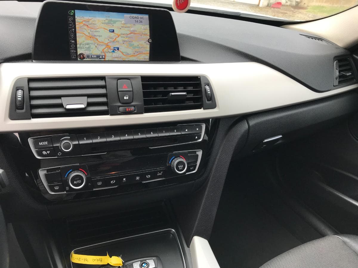 BMW 318D · Ano 2016 — imagen 20