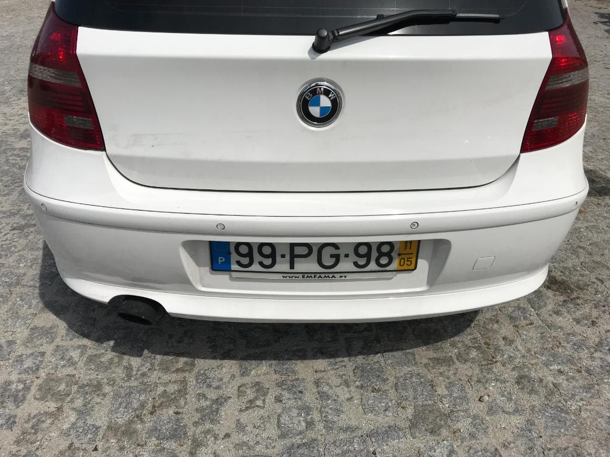 BMW 120D · Ano 2011 — imagem 16