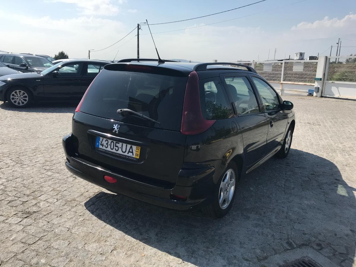 Peugeot 206 SW 1.4 HDI · Ano 2002 — imagem 6