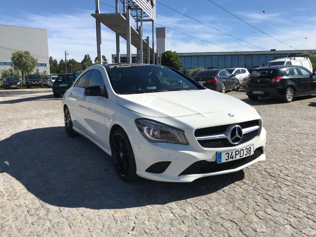 Mercedes-Benz CLA 180 CDI Coupé · Ano 2014 — image 1