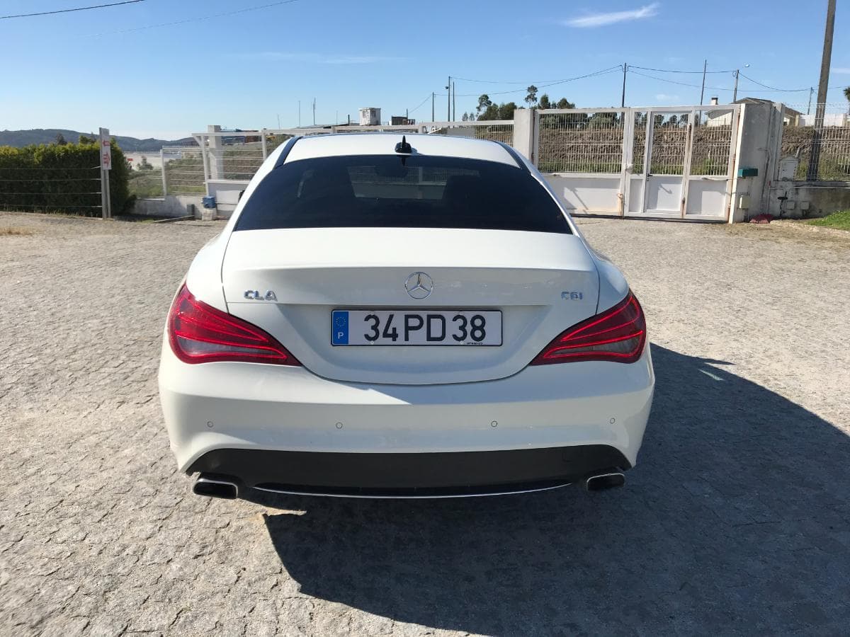 Mercedes-Benz CLA 180 CDI Coupé · Ano 2014 — image 5