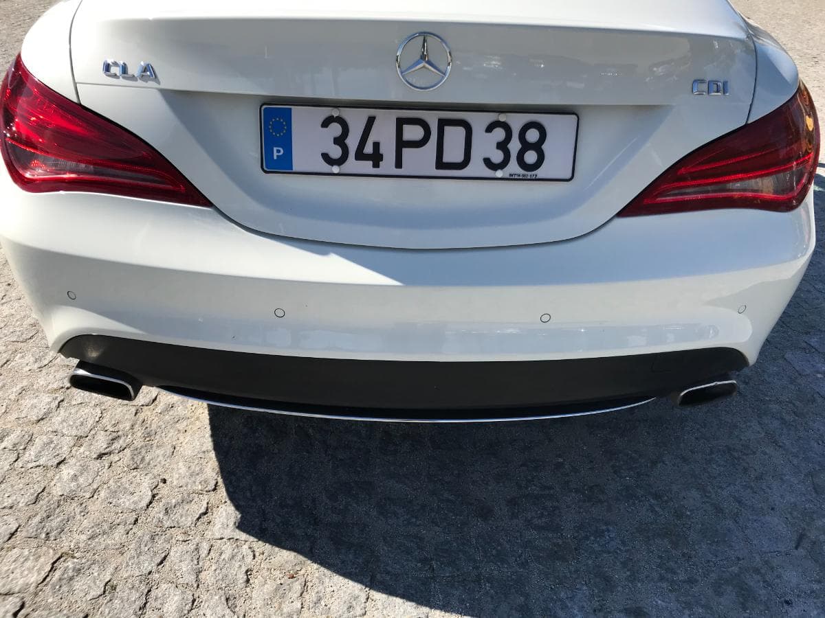 Mercedes-Benz CLA 180 CDI Coupé · Ano 2014 — image 9