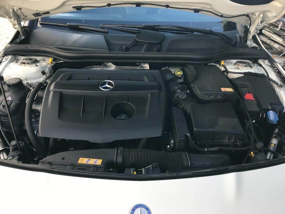 Mercedes-Benz CLA 180 CDI Coupé · Ano 2014 — image 12