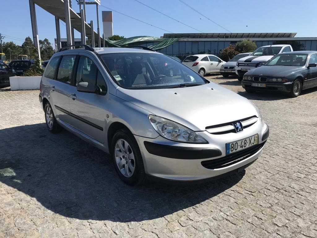 Peugeot 307 · Ano 2004 — imagem 1
