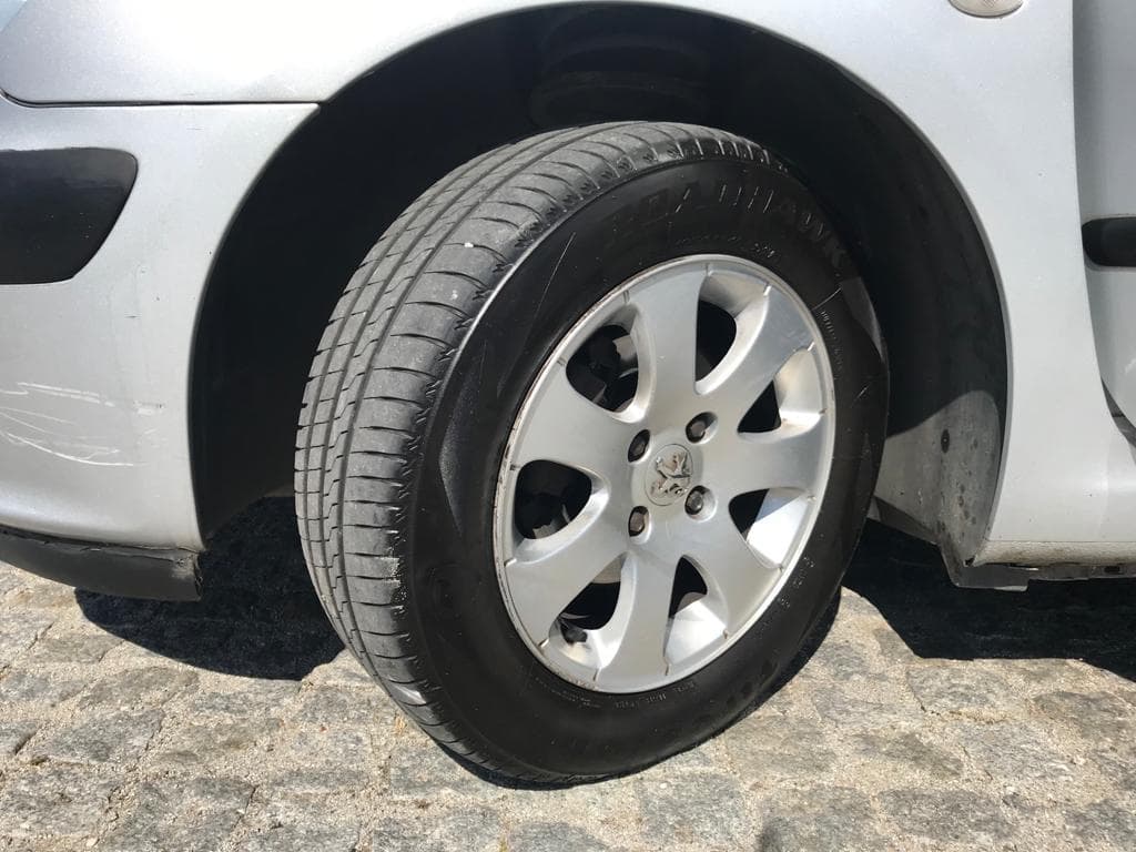 Peugeot 307 · Ano 2004 — imagem 8