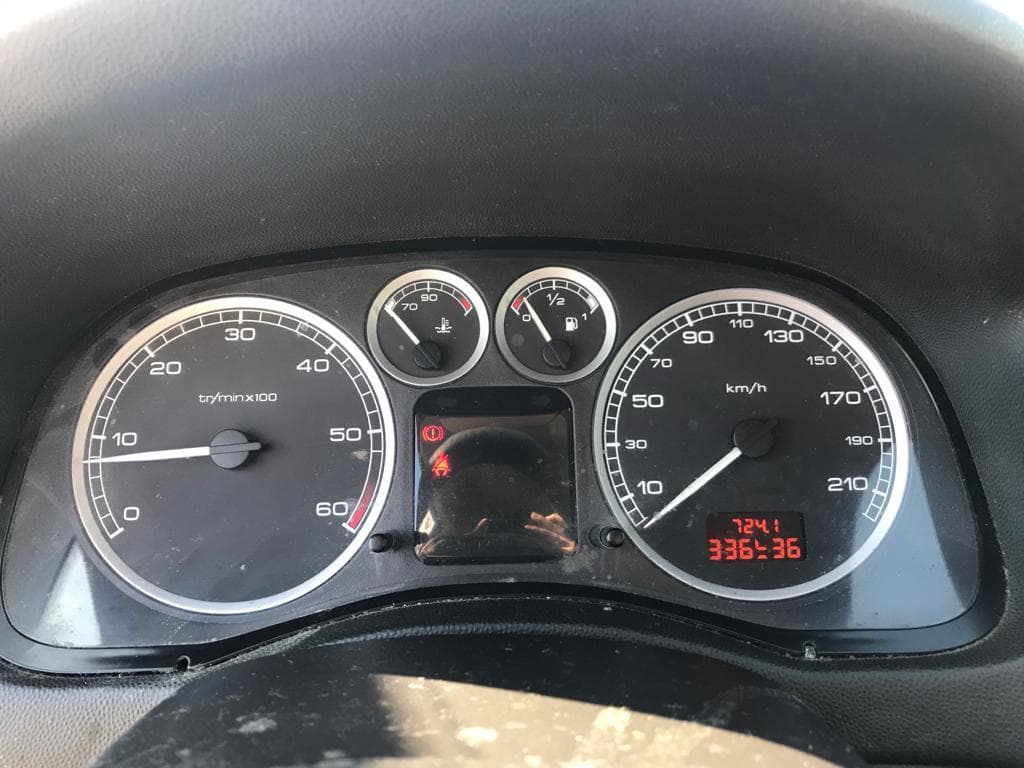 Peugeot 307 · Ano 2004 — imagem 23