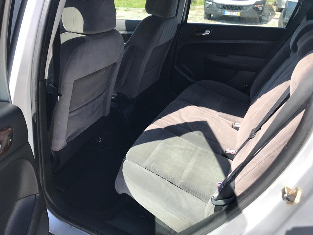 Peugeot 307 · Ano 2004 — imagem 17