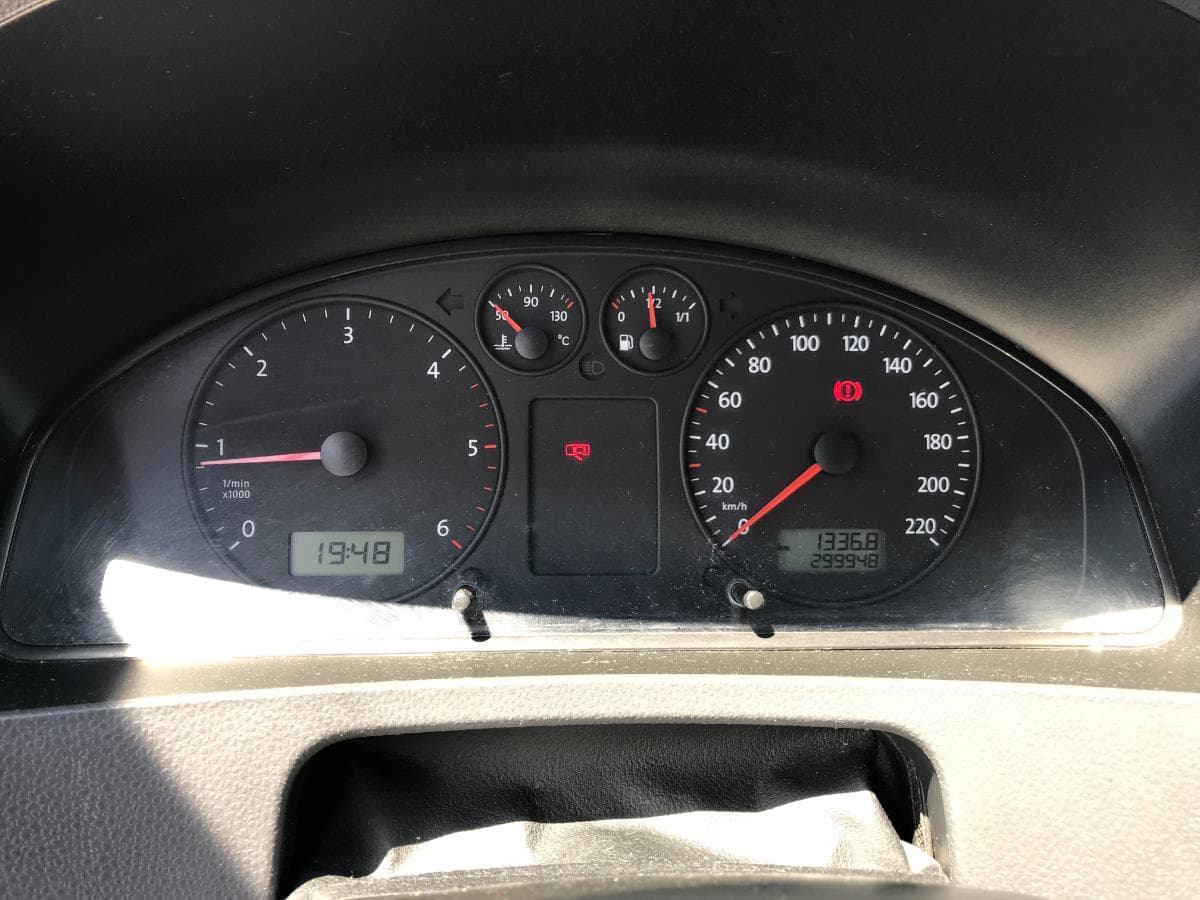 Volkswagen Transporter 1.9 TDI · Ano 2009 — imagem 19