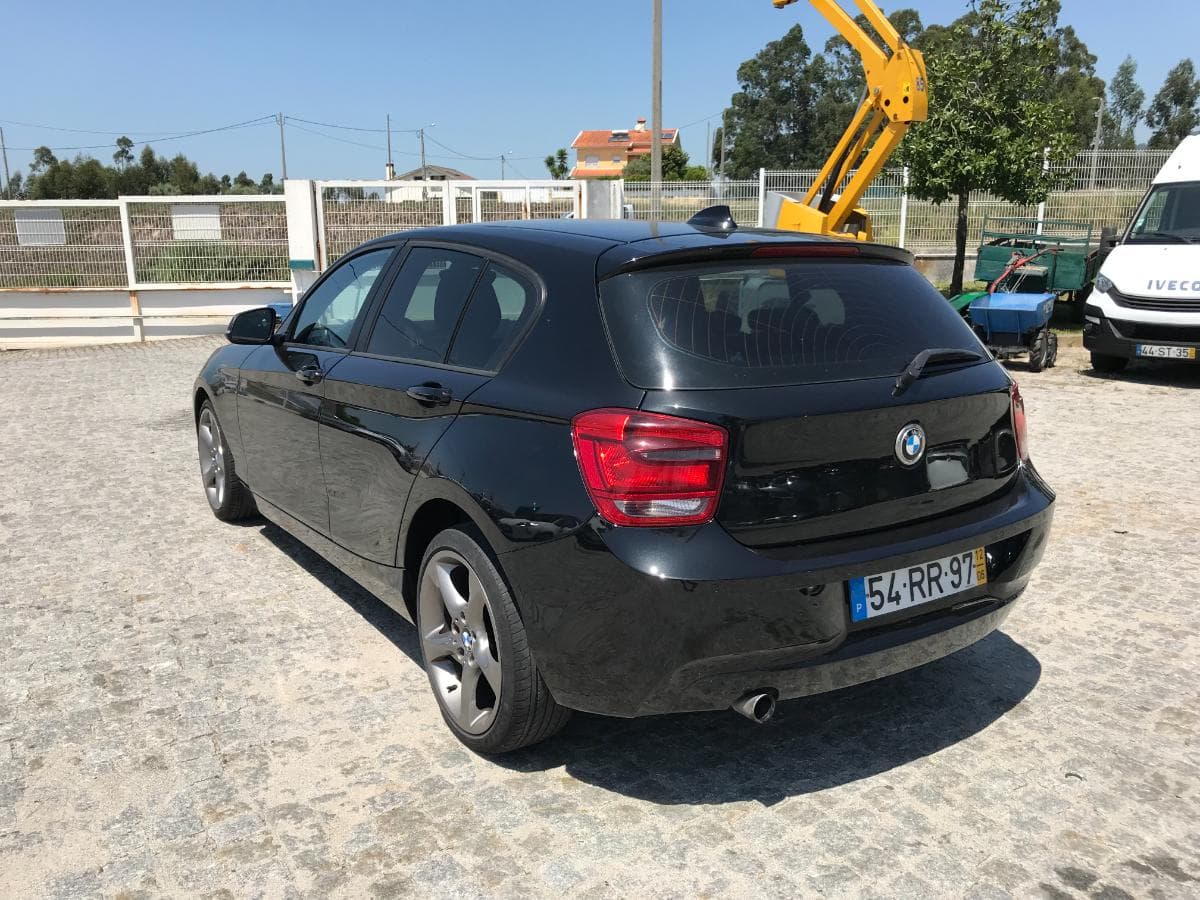 BMW 116D · Ano 2012 — image 5