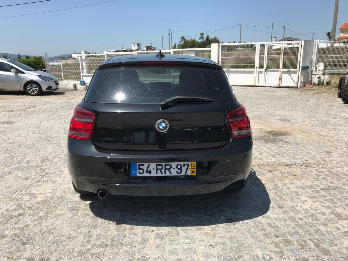 BMW 116D · Ano 2012 — image 3