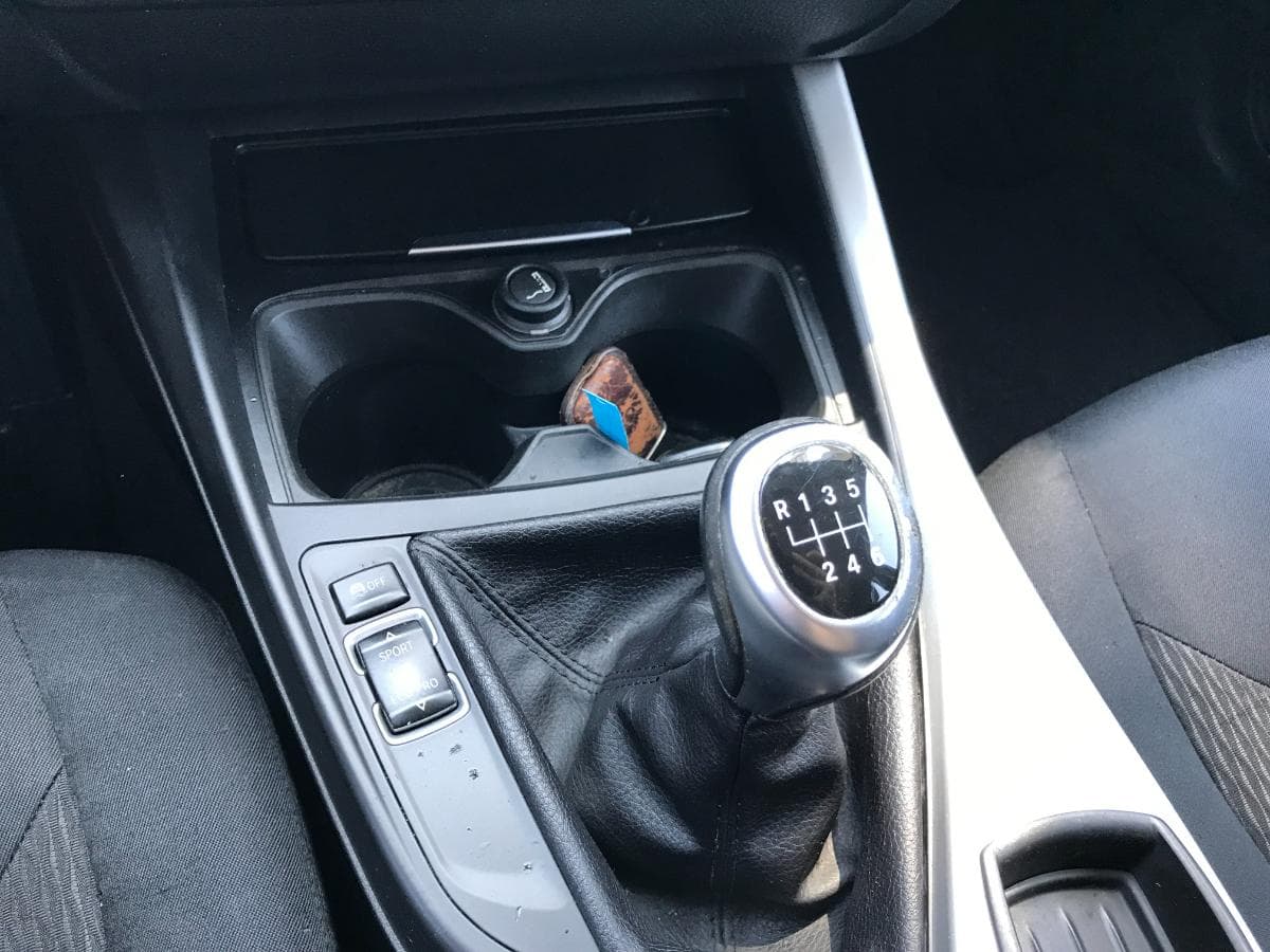 BMW 116D · Ano 2012 — image 21