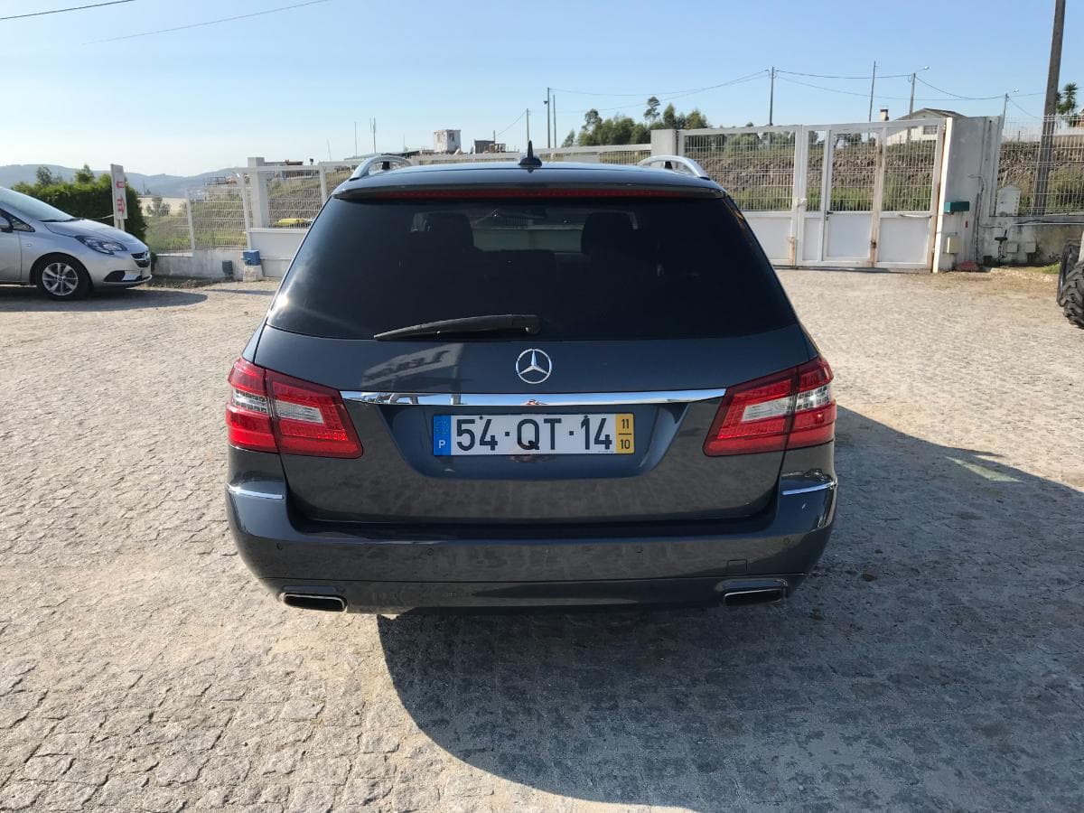 Mercedes-Benz E 220 CDI · Ano 2011 — image 5
