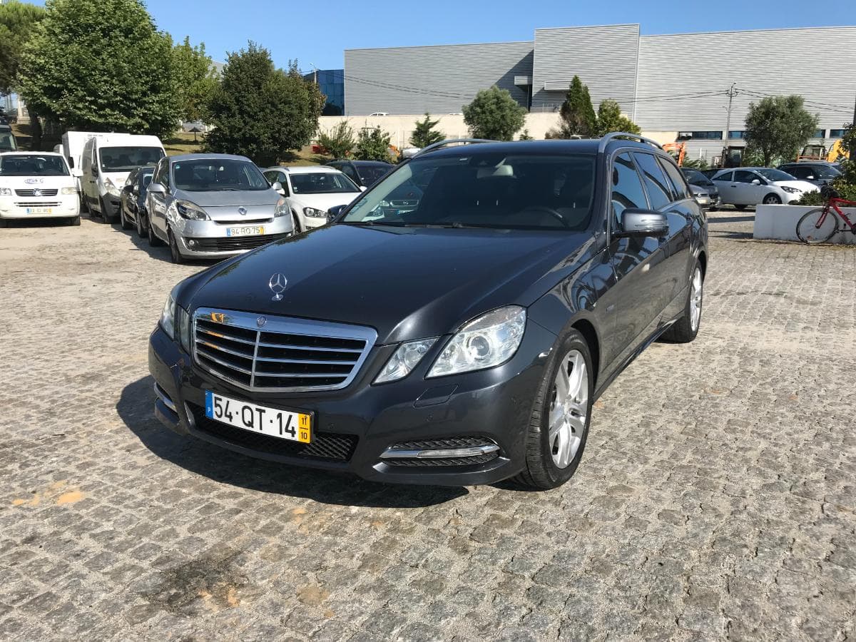 Mercedes-Benz E 220 CDI · Ano 2011 — image 3