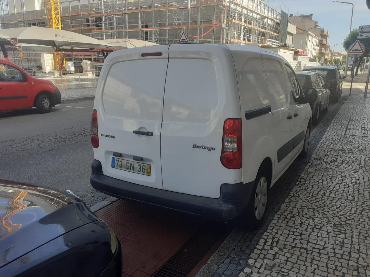Citroën Berlingo 1.6 HDI · Ano 2008 — imagem 3