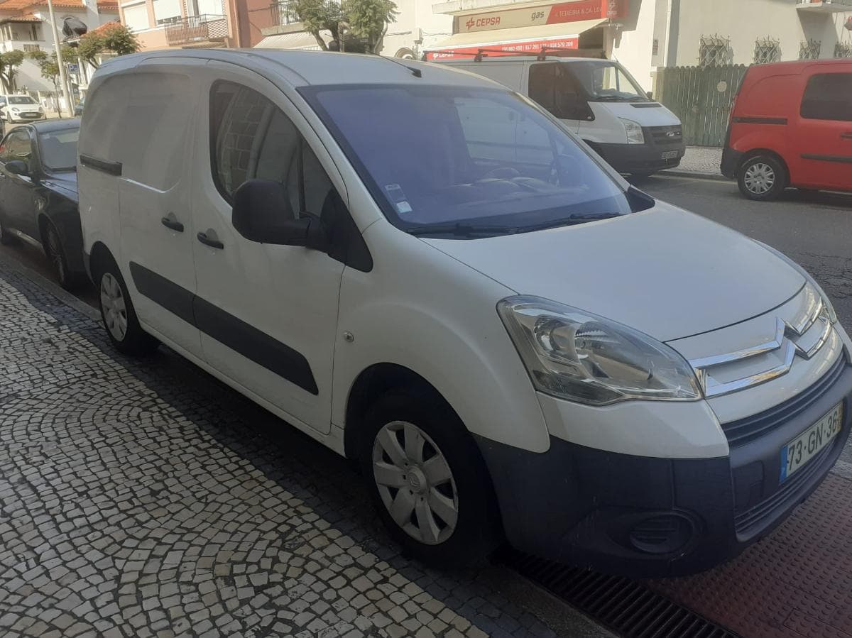 Citroën Berlingo 1.6 HDI · Ano 2008 — imagem 2