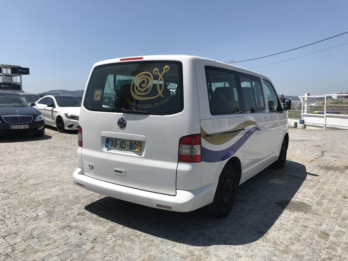 Volkswagen Transporter 1.9 TDI · Ano 2009 — imagem 4
