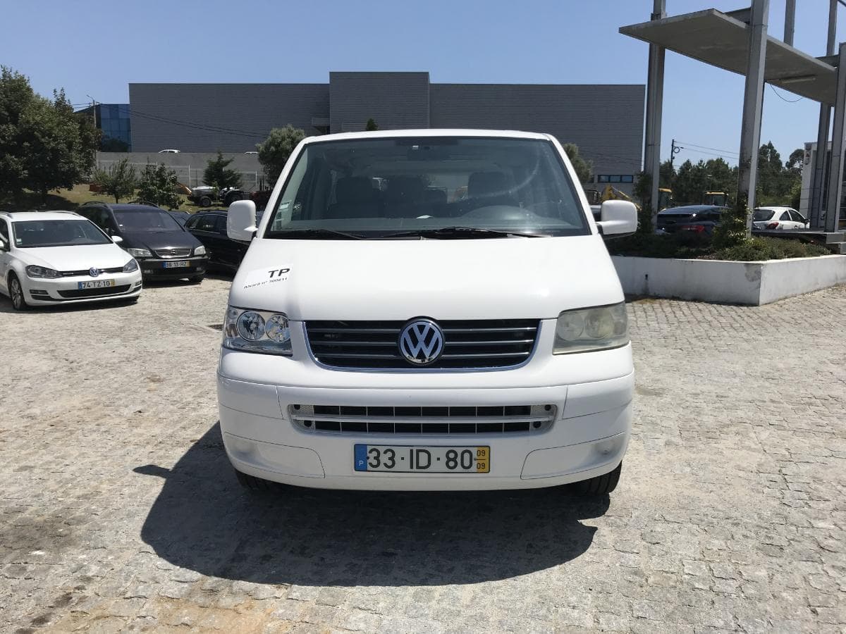 Volkswagen Transporter 1.9 TDI · Ano 2009 — imagem 2