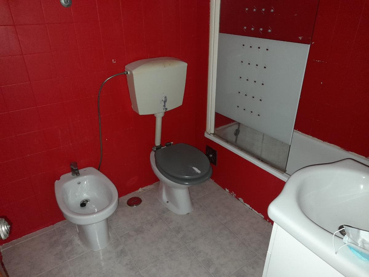 Apartamento T2 · Vila Franca de Xira — image 13