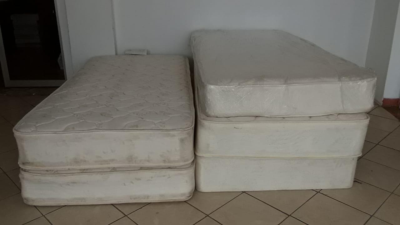 Mobiliario de hogar · — imagen 1