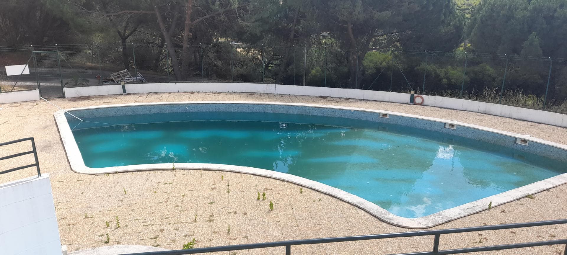 Moradia V3 com Piscina inserida na Quinta da Moura · Oeiras — imagen 9