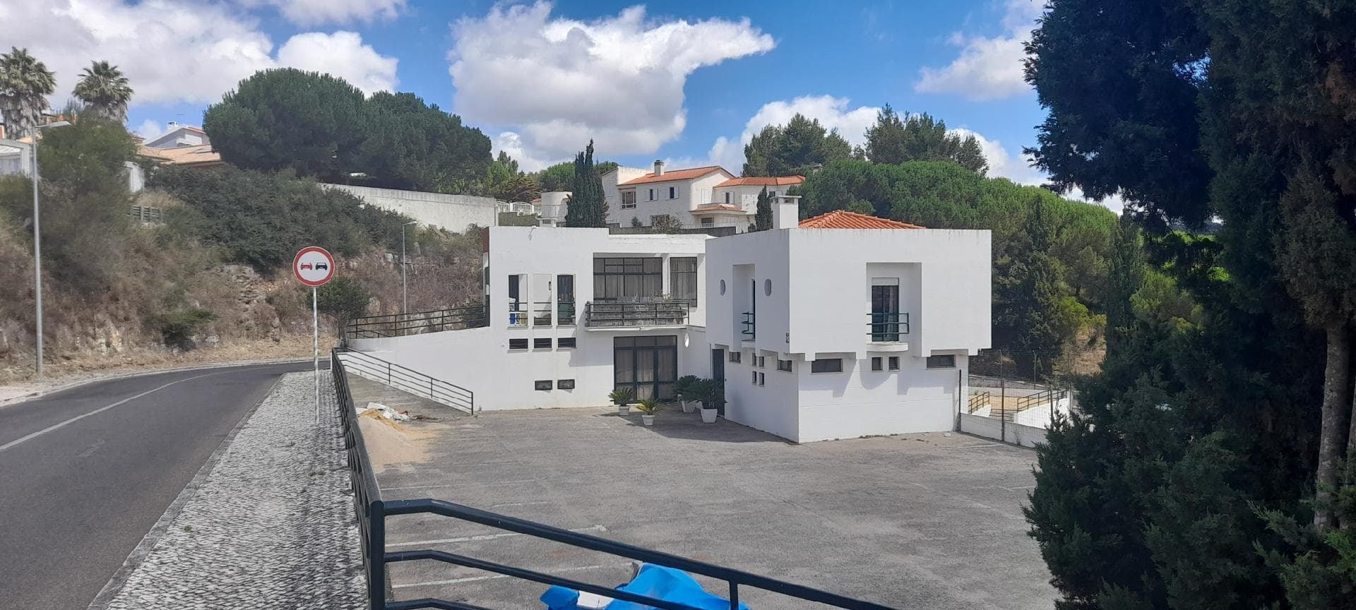 Moradia V3 com Piscina inserida na Quinta da Moura · Oeiras — imagen 7