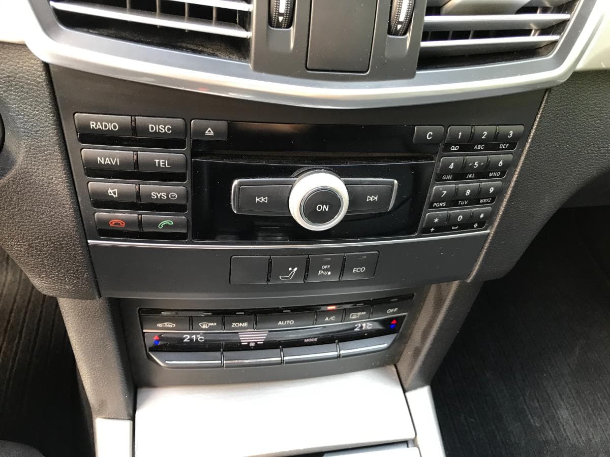 Mercedes-Benz E 220 CDI · Ano 2011 — image 18