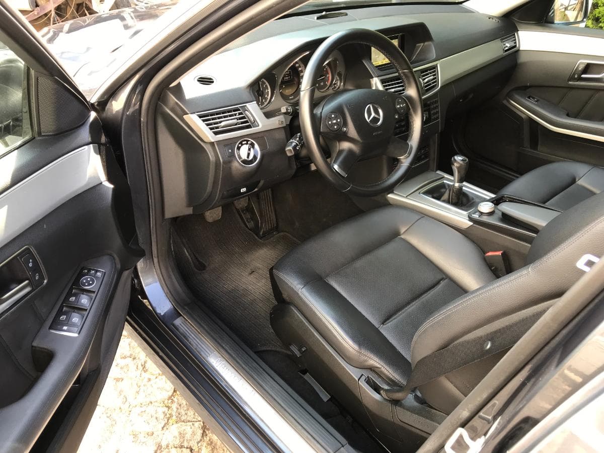 Mercedes-Benz E 220 CDI · Ano 2011 — image 14