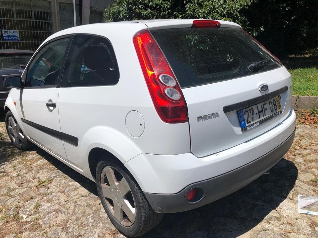 Ford Fiesta — imagem 2