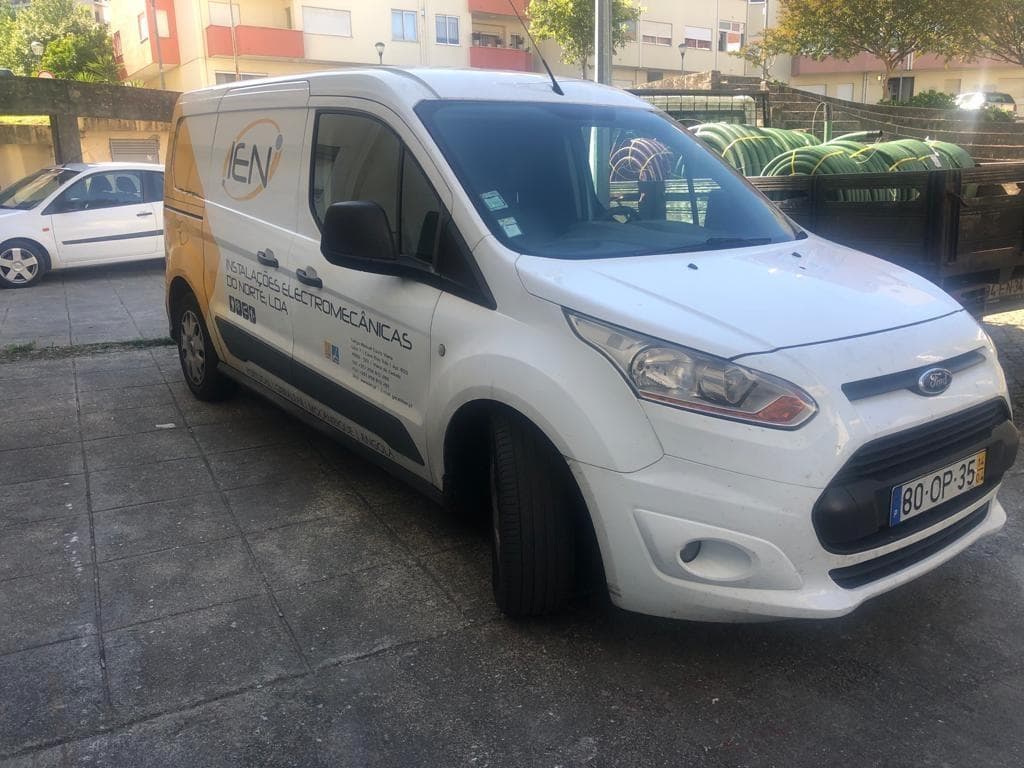 Ford Transit — imagem 1