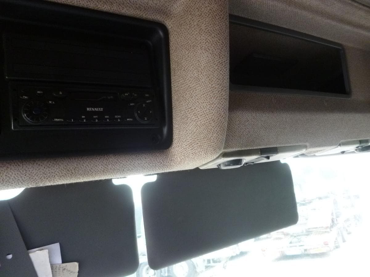RENAULT 270 DCI — imagem 10